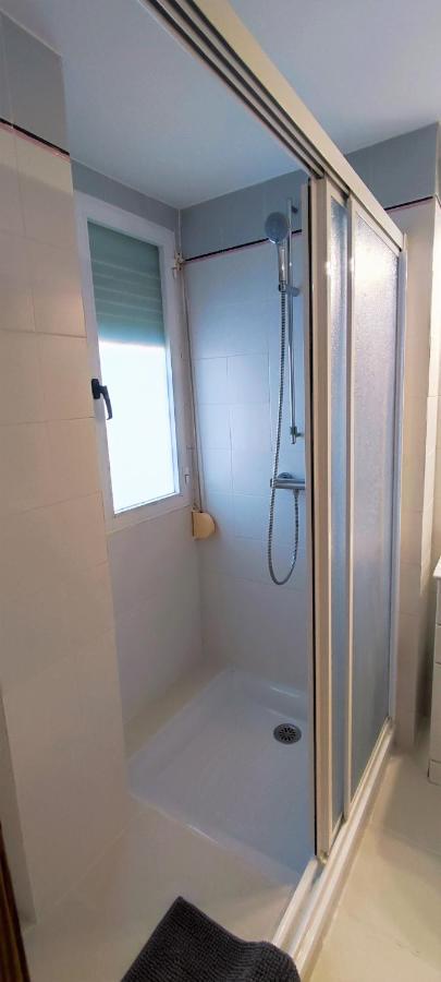 Bitacora Lux ,Comfortable Apartment 450 Meters From The Beach, Swimming Pool, 2 Air-Con ,Wi-Fi Playa de Gandia Kültér fotó